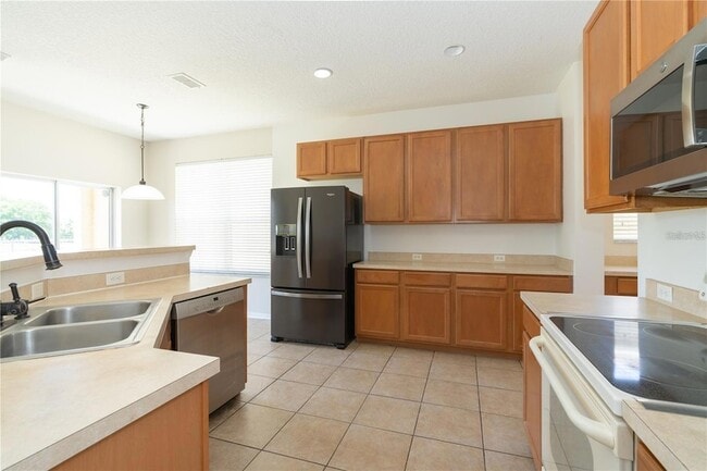 Building Photo - 7720 Bear Claw Run