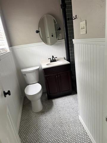 Building Photo - 4332 Calmont Ave