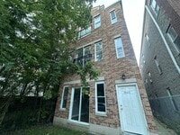 Building Photo - 1523 S Karlov Ave