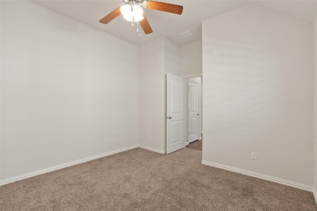 Building Photo - 1734 Morning Mist Way