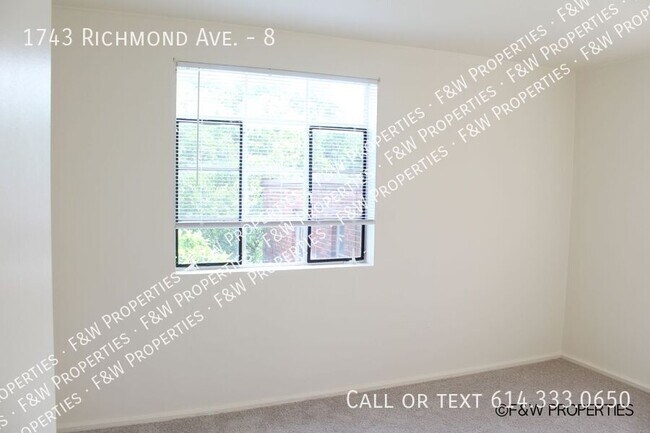Building Photo - 1743 Richmond Ave