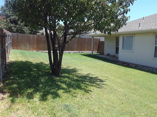 Building Photo - 2428 Collier Dr