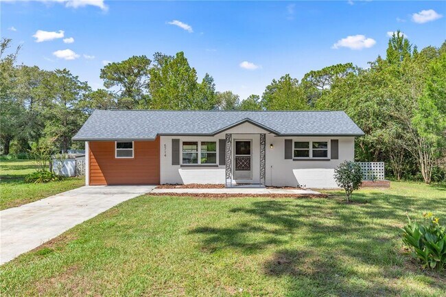 Building Photo - 5714 SW 196th Ave