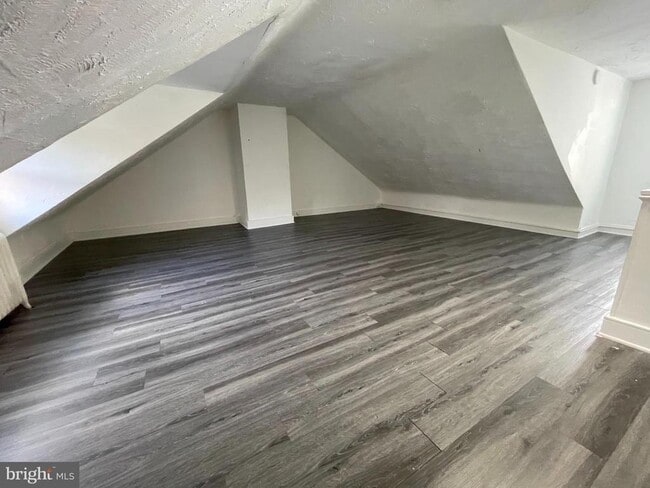 Building Photo - 34 N 11th St