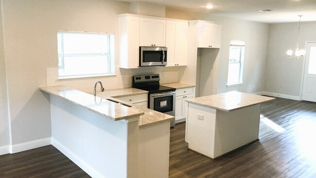 Building Photo - 9214 Nyssa Ave