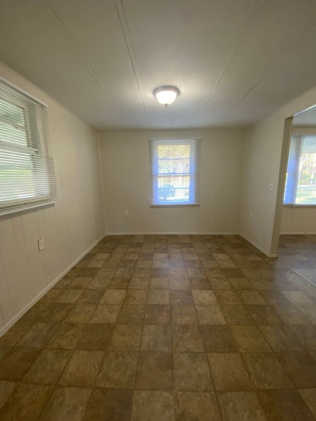 Building Photo - Oglethorpe County – Charming 3 Bedroom Home