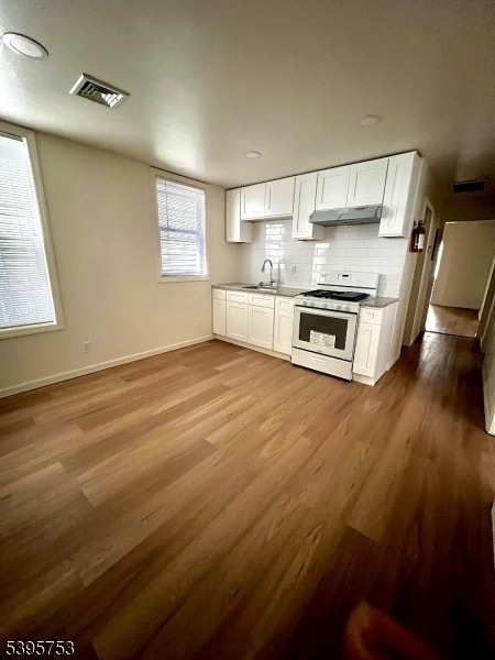 Building Photo - 28 17th Ave