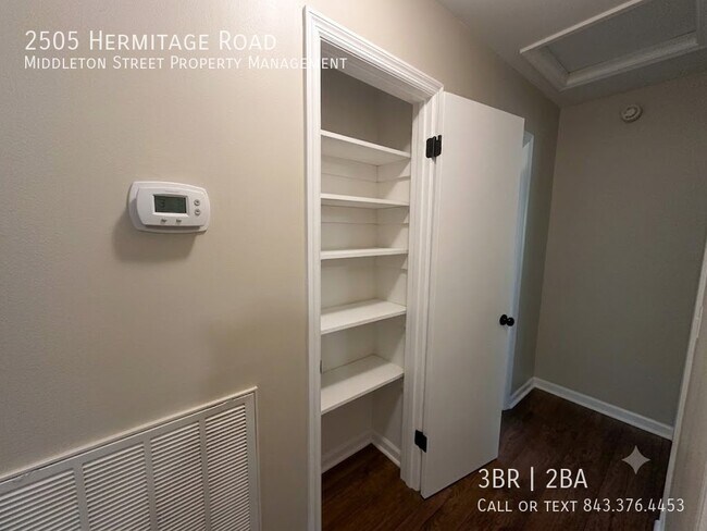 Building Photo - 2505 Hermitage Rd
