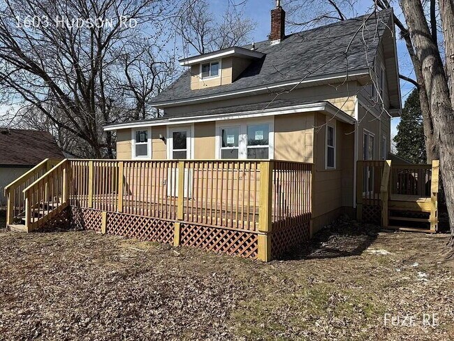 Building Photo - 1603 Hudson Rd