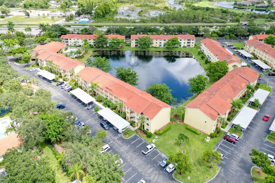 Building Photo - 8294 Key Royal Cir