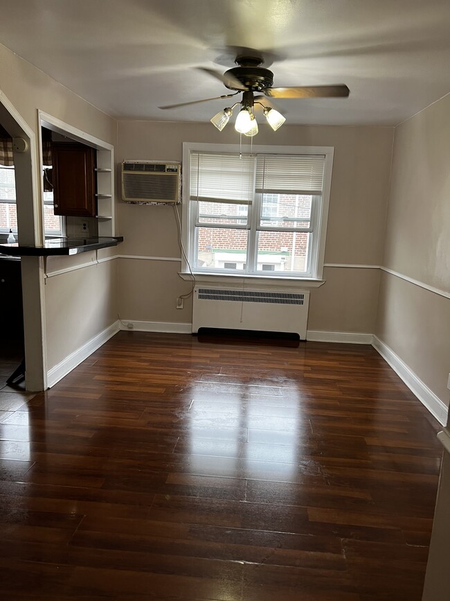 Building Photo - 1515 Benner St