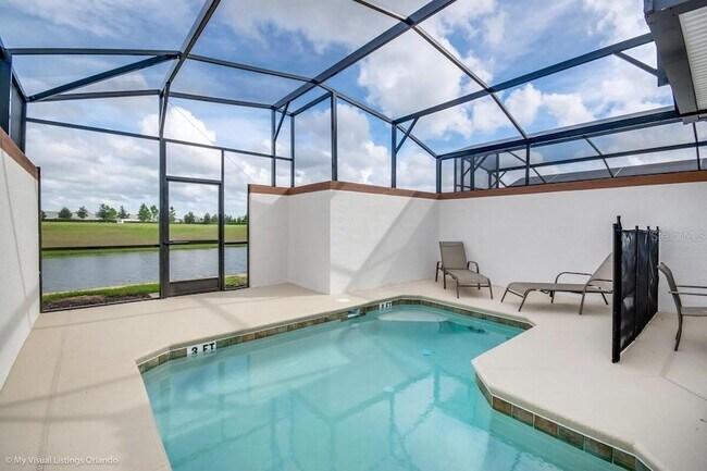 Building Photo - 9007 Stinger Dr