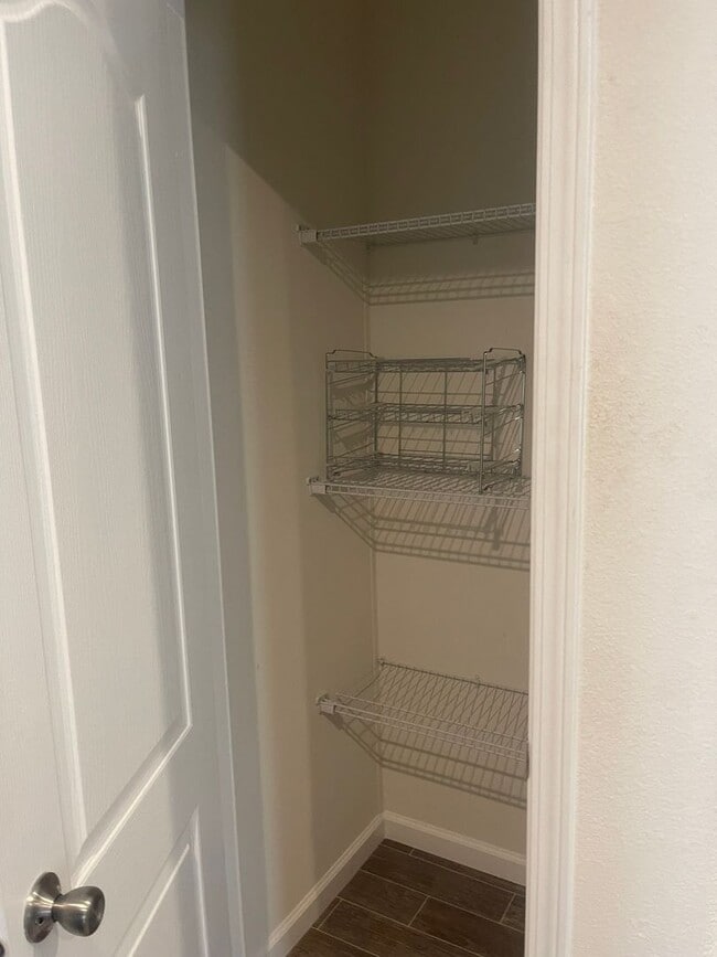 Building Photo - 3bed 2bath + bonus room, natural landscaping, Split Floor Plan Lower Magalia Paradise Pines