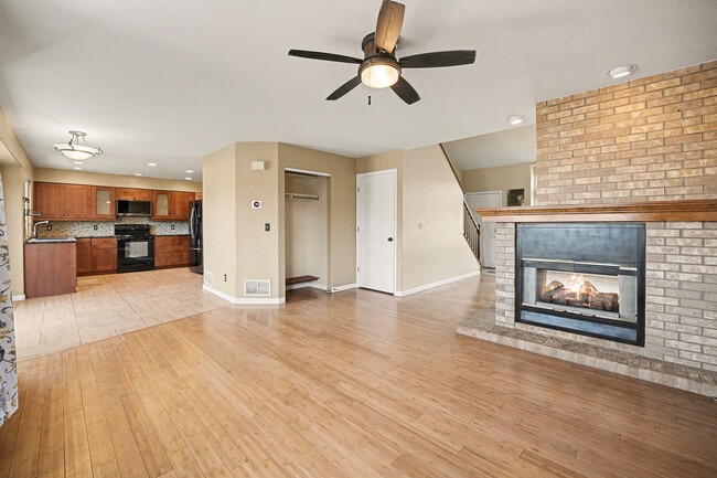 Building Photo - 5356 W 100th Ct