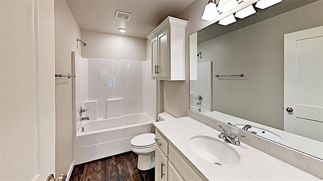 Building Photo - 427 Summit Ridge Dr