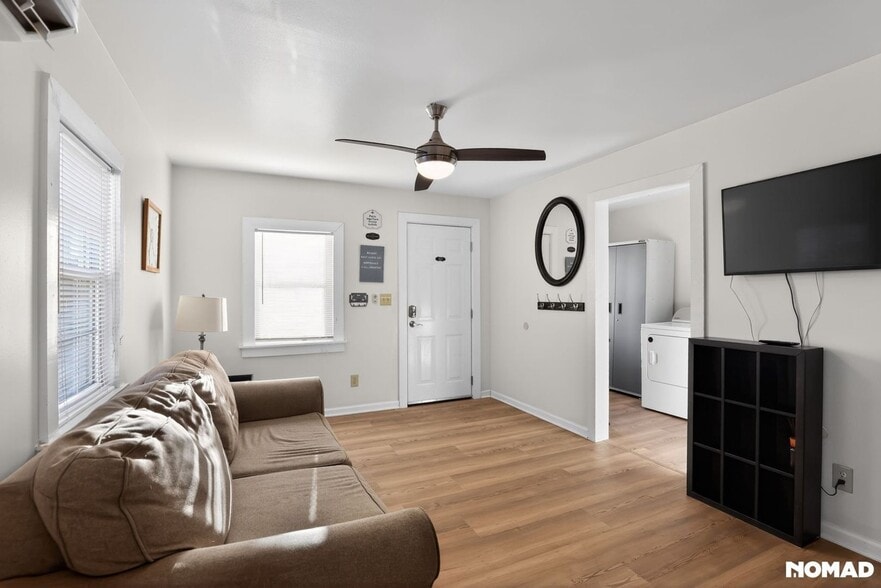 Building Photo - 145 Ridgeview Ln