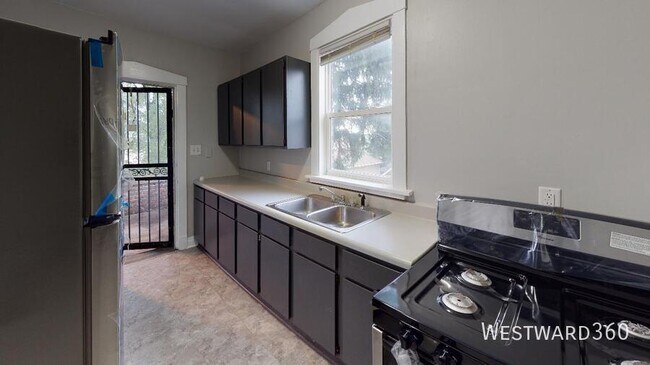 Primary Photo - 4730 Tod Ave