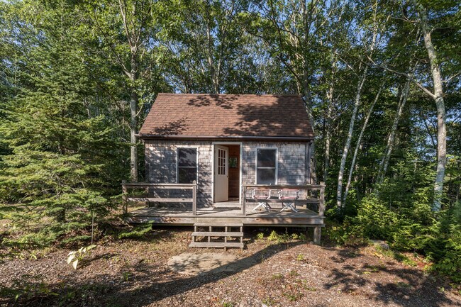 Building Photo - 378 Mill Rd