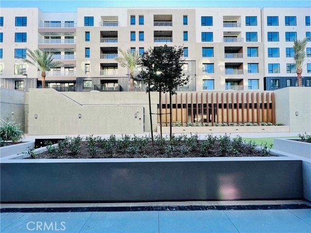 Building Photo - 3103 Rivington