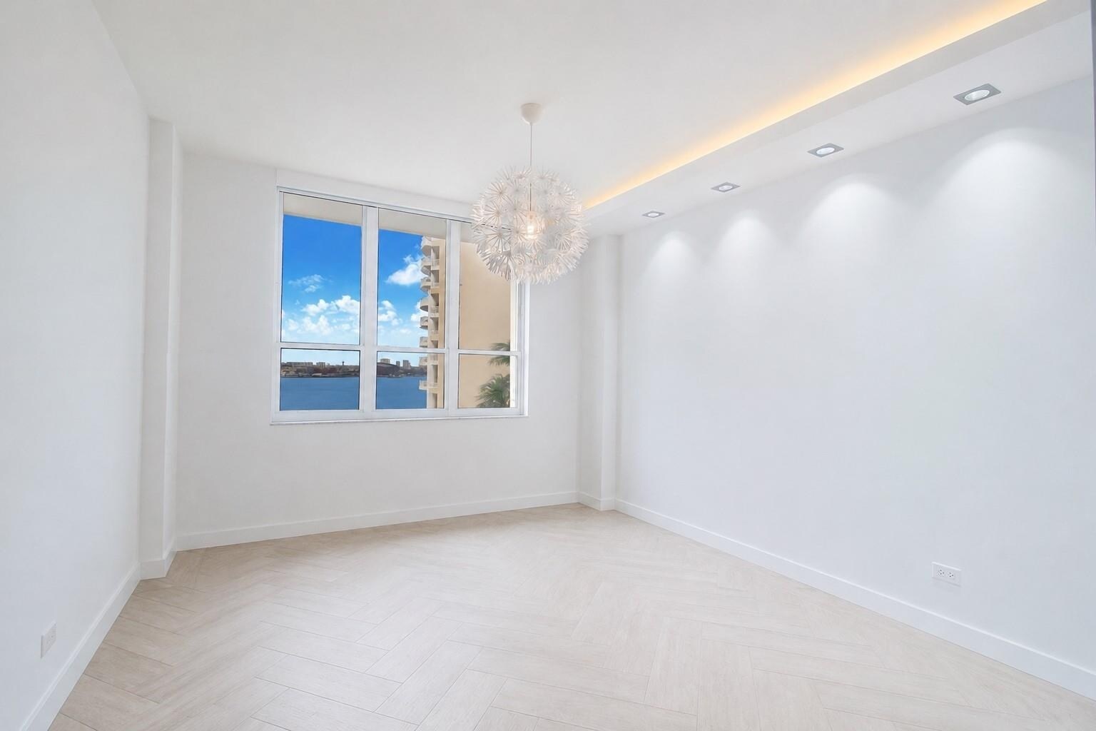 Building Photo - 888 Brickell Key Dr
