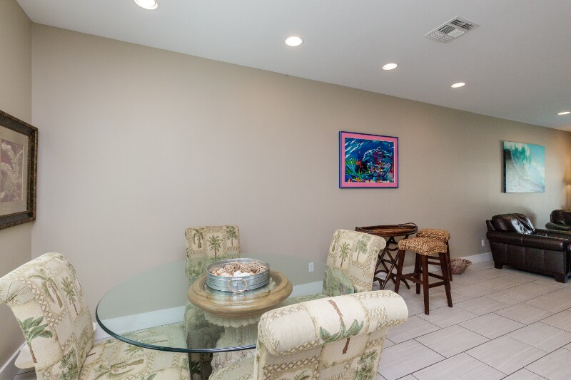 Building Photo - 14305 Kemps Way
