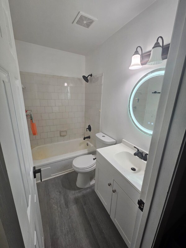 Building Photo - 6463 Woodgreen Cir