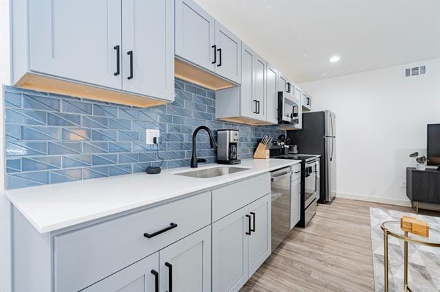 Building Photo - 601 N Ewing Ave