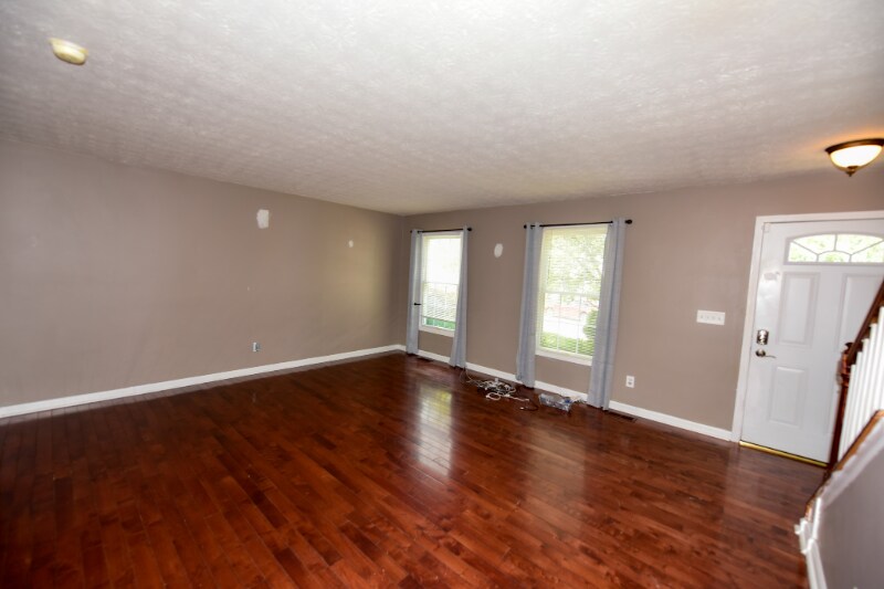 Building Photo - 5710 English Rose Dr