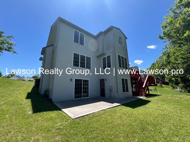 Building Photo - Beautiful Four Bedroom Home in "The Groves...
