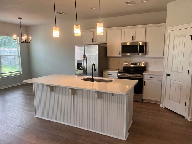 Building Photo - 4757 Sago Palm Cir