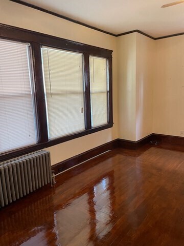 Building Photo - 17 N Woodford St