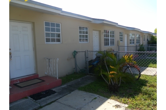 Building Photo - Garcia Apartments