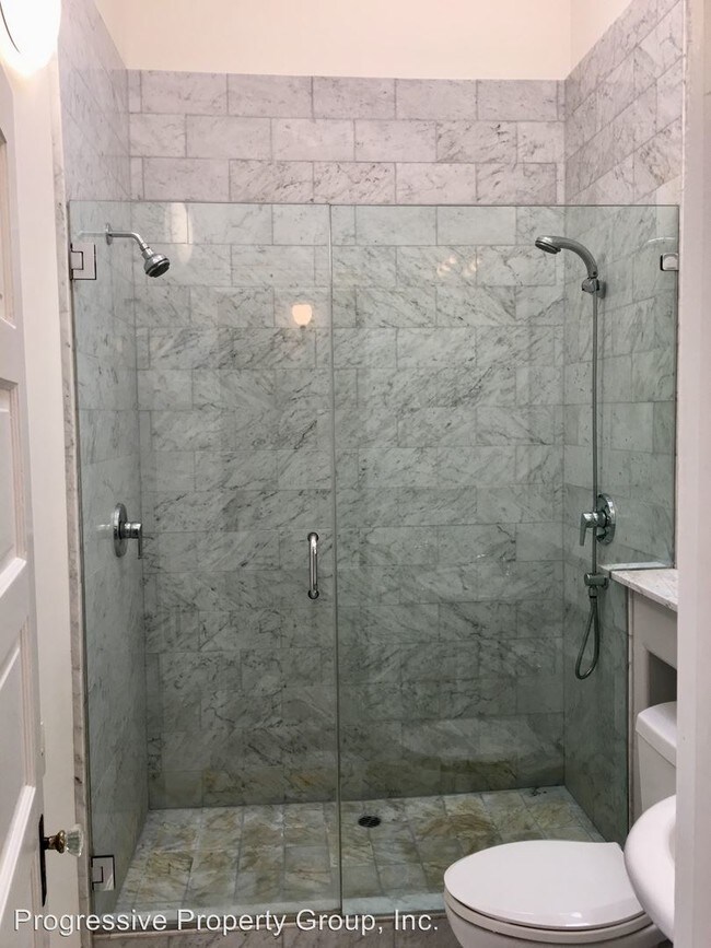 Building Photo - 2 br, 2 bath House - 3930 17th Street