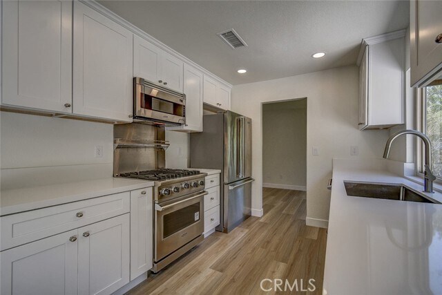 Building Photo - 1302 Cadena