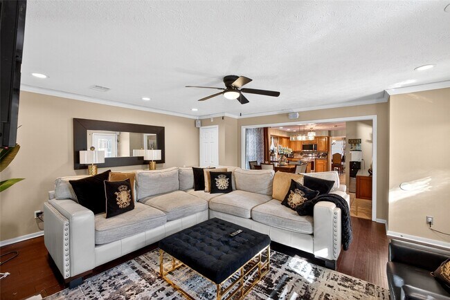 Building Photo - 19115 Keyturn Ln