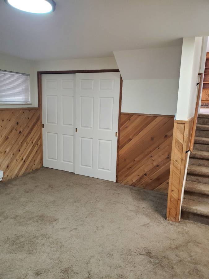 Building Photo - 2216 S Eagle Ct