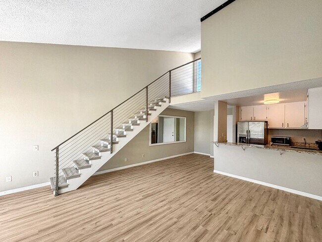 Primary Photo - Spacious 1BD/1BA Condo in the Bay Ho Commu...