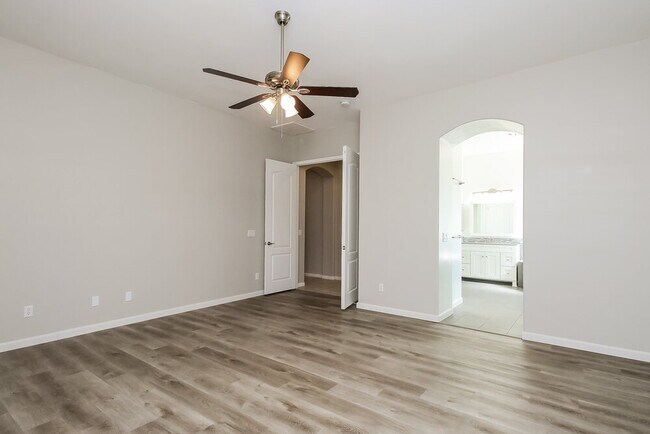 Building Photo - 11021 E Dover St