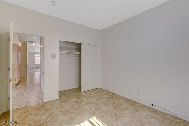 Building Photo - 1408 Reebok Terrace