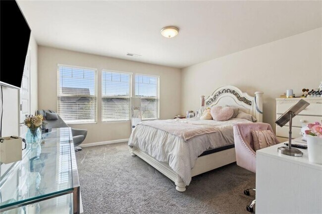 Building Photo - 151 Humphry Ct