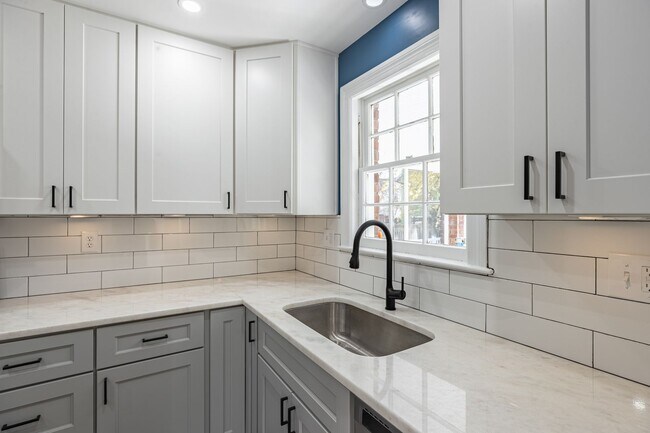 Building Photo - Completely Updated Charming Cape Cod