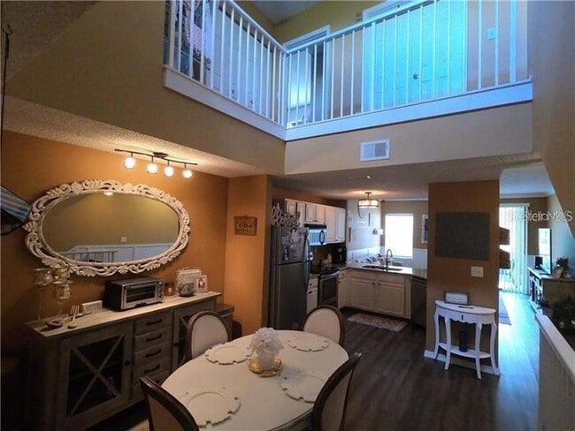 Building Photo - 5450 Bentgrass Dr