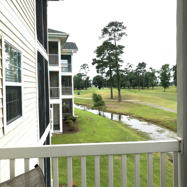Building Photo - 581 Blue River Ct