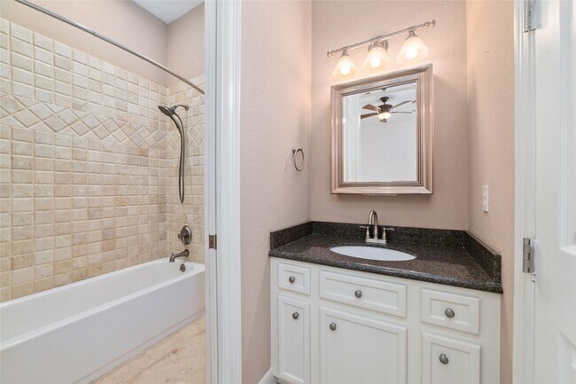 Building Photo - 32610 Whitburn Trail