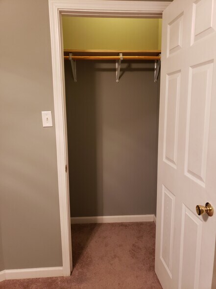 Building Photo - 2322 Guilford Ave