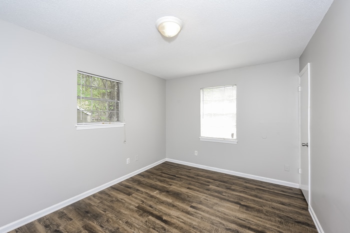 Building Photo - 103 Gardenia St