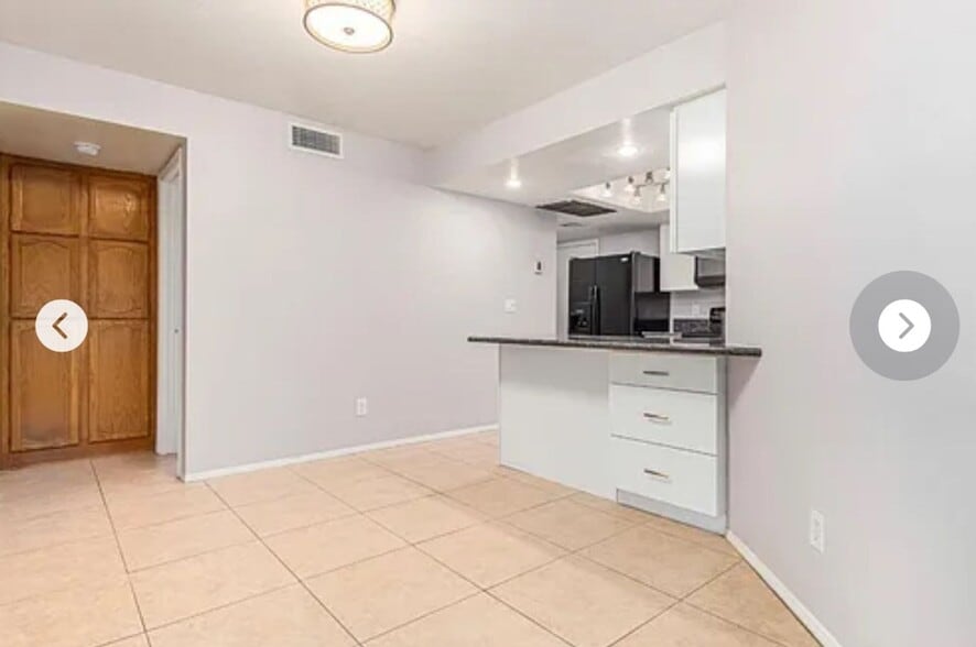 Building Photo - 2848 E Brown Rd