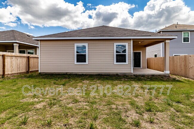 Building Photo - 7415 Corral Smt