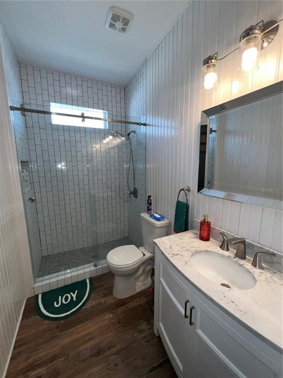 Building Photo - 221 Asterbrooke Dr