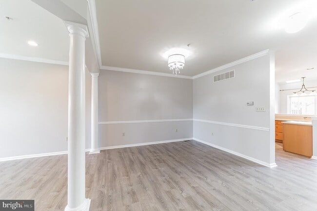 Building Photo - 40 Madison Way